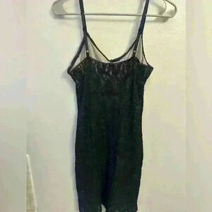 Woman express black stretchy lace dress size 7/8